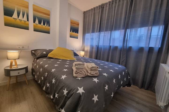 Appartement entier, Qehome · Free Ev Parking · 50min Barcelona · Near Montserrat in Manresa, Pla de Bages DO