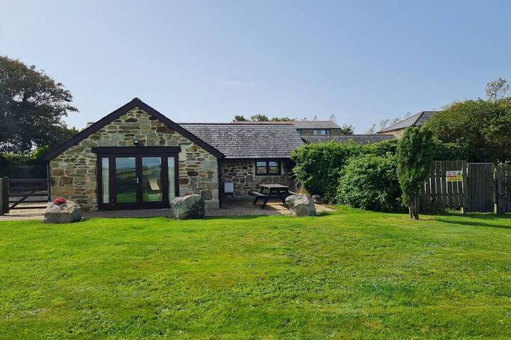 Gîte pour 2 personnes, avec jardin, animaux acceptés