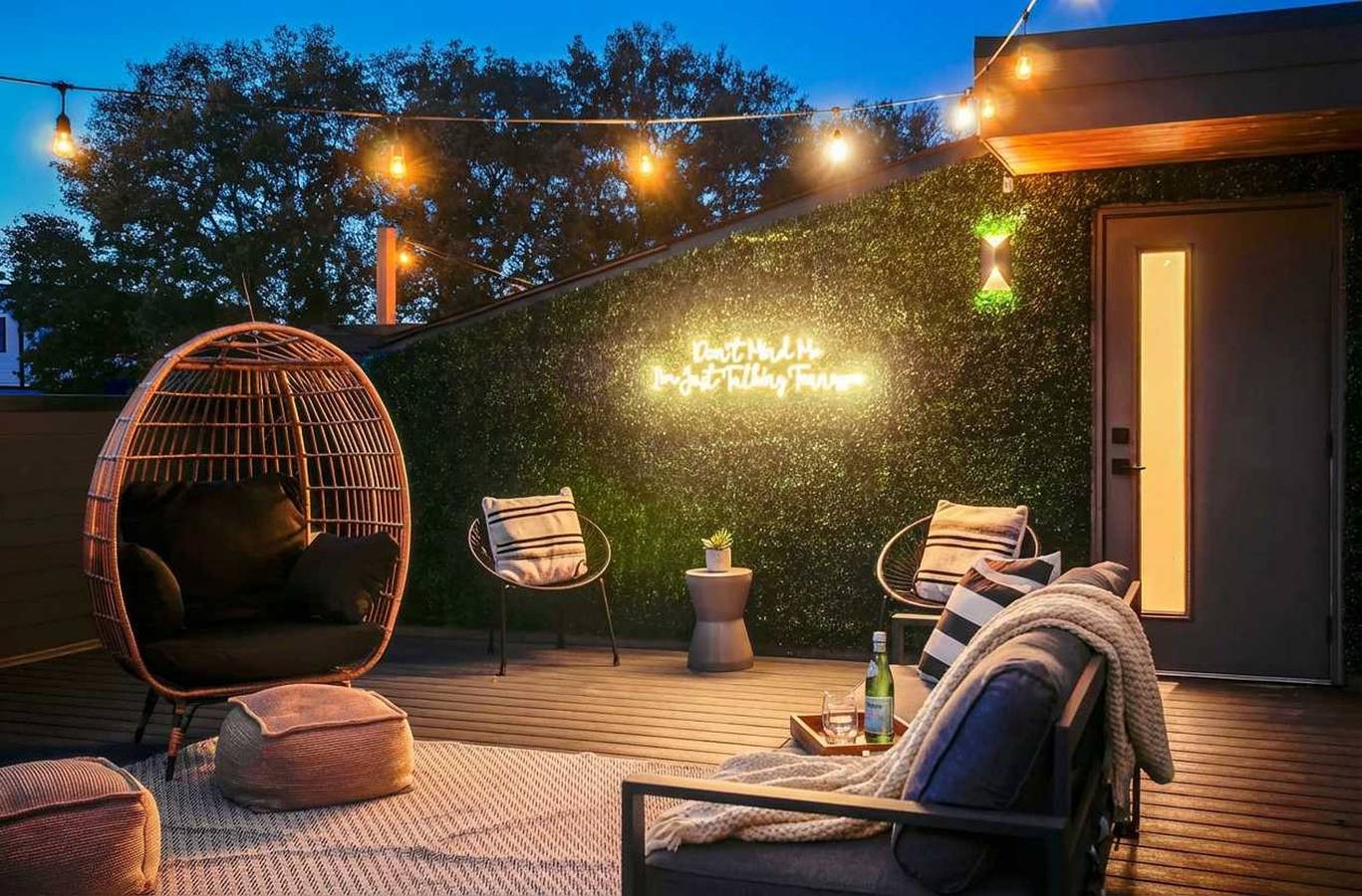 Close to the Gulch - Book Today in Nashville, Tennessee