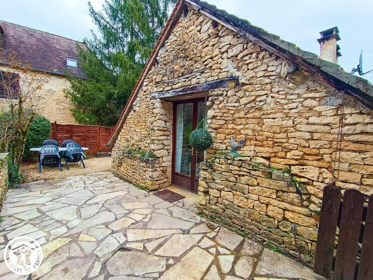 Gîte für 4 Personen mit Terrasse in Pinsac, Zentralmassiv