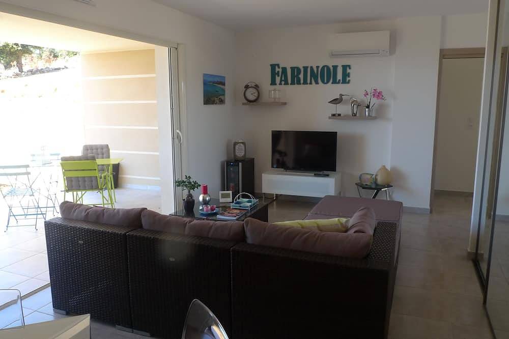 Appartement entier, T3 neuf, contemporain, climatisé, Wifi, Golfe Saint-Florent - Cap Corse, 1mn mer in Farinole, Région de Calvi