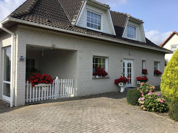 Ferienwohnung für 2 Personen, mit Terrasse und Garten in Bollewick