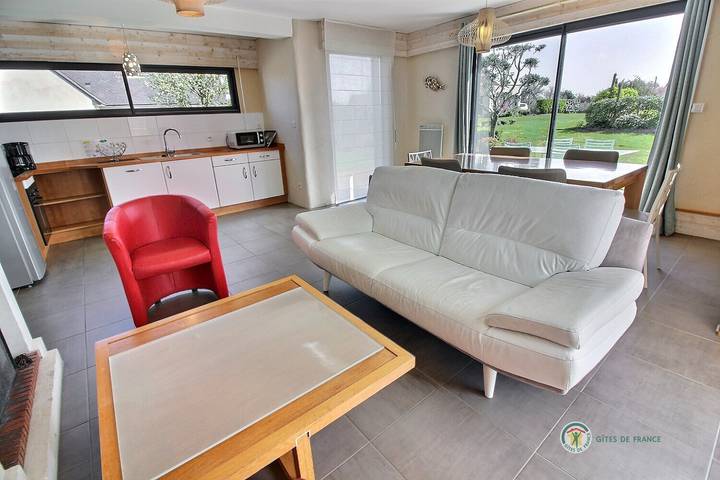 Gîte pour 6 personnes, avec jardin ainsi que piscine et sauna dans Les Hospitaux (Erquy) - 3