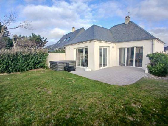 Location de vacances pour 10 personnes, avec terrasse et vue, animaux acceptés dans Hauteville-sur-Mer - Plage - 4