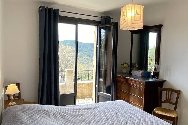 Große 4 Schlafzimmer Villa mit privatem beheiztem Pool - herrlicher Panoramablick in Bagnols-en-Forêt, Mittelmeerküste (Frankreich)