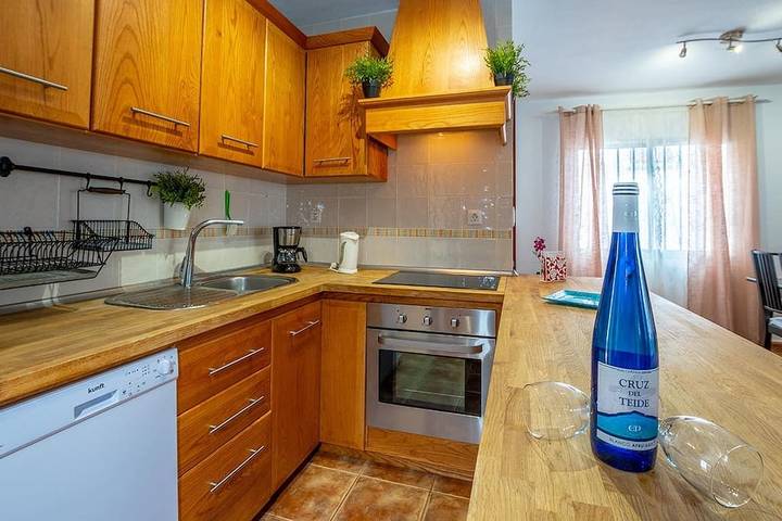 Casa rural para 5 personas, con jacuzzi y terraza en Adeje - 4