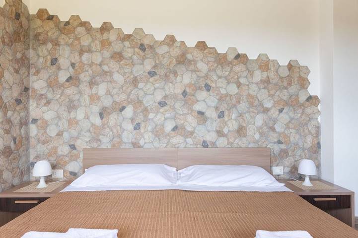 Apartamento entero, Hermoso apartamento para 6 personas con A/C, Wifi, Tv y mascotas permitida in Zafferana Etnea, Etna