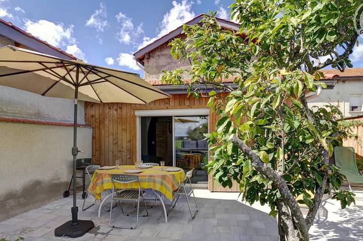 Gîte pour 4 personnes, avec jardin