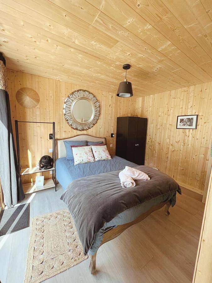 Location de vacances pour 18 personnes, avec vue et vue sur le lac ainsi que jardin et piscine à Touques - 4