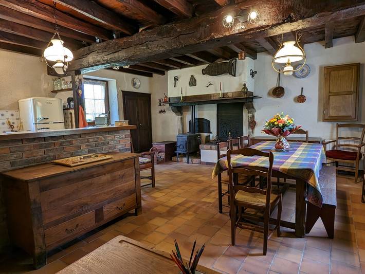 Gîte pour 6 personnes, avec jardin et piscine dans Indre - 2