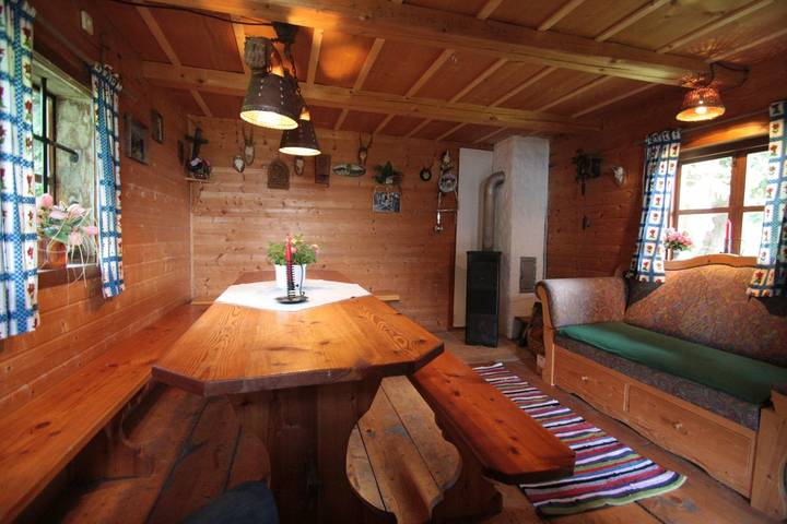 Ganze Ferienwohnung, Bernerhof Ferienwohnungen Schmuck - Ferienwohnung Nr. 2, 2-4 Pers. 1 Schlafzimmer,  Wohnküche, Dusche/Wc, Balkon in Teisendorf, Bayerische Alpen