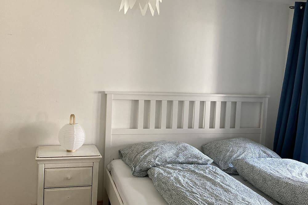 Ganze Wohnung, Familienfreundliche Wohnung in altem Bauernhaus in Steißlingen, Landkreis Konstanz