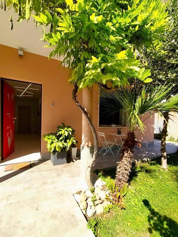 Villa Joy - Iconic Heritage Rooms in Gente di Mare (Montesilvano), Montesilvano