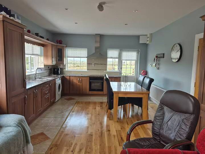 Nora's Cottage Mullagh, Kells - Sleeps 5 in County Cavan