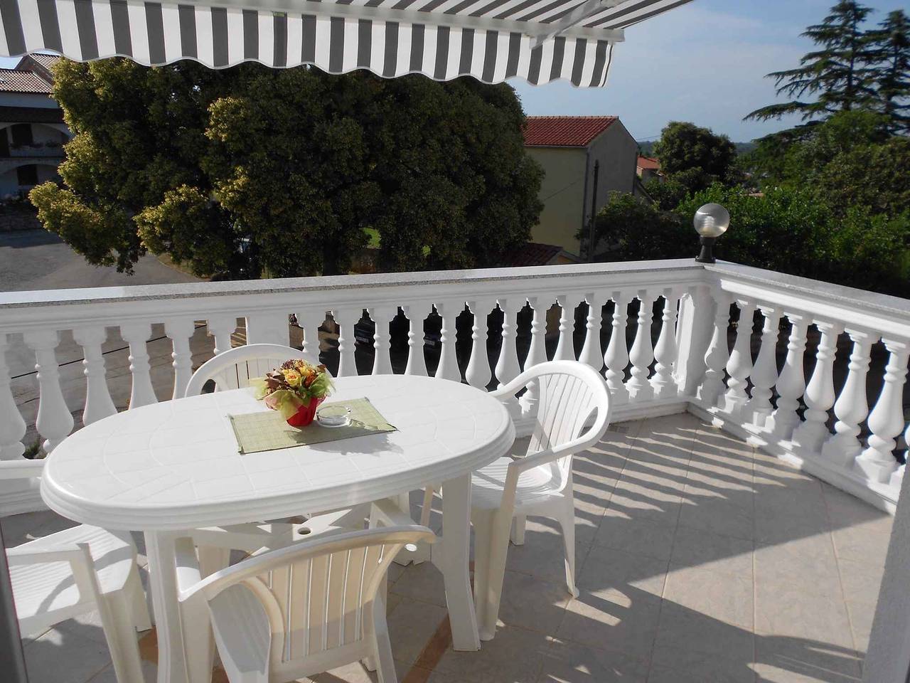 Ferienhaus mit Klimaanlage und Terrasse in Muntic, Südküste Istrien