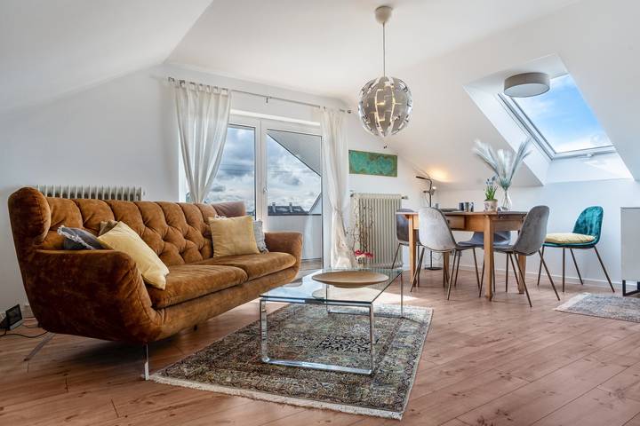 Hel lejlighed, The Elegant 'Romanu' Address with Private Balcony and Wi-Fi, Up to 4 Guests in Fluorn-Winzeln, Central Black Forest