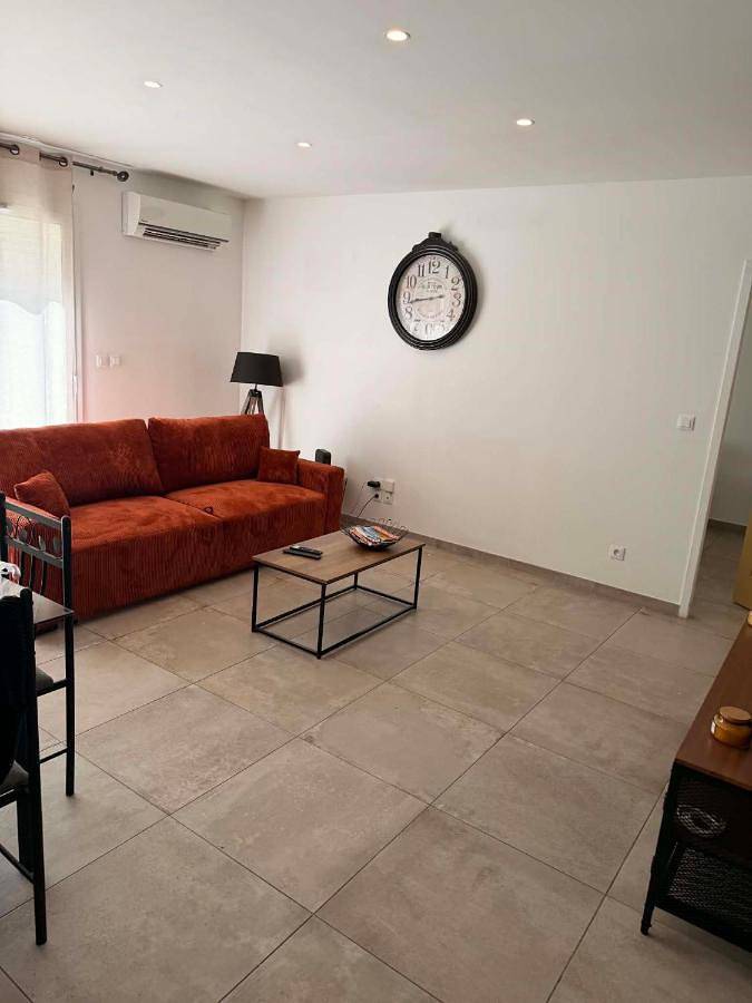 Location de vacances pour 4 personnes, avec terrasse et jardin à Ouveillan - 4