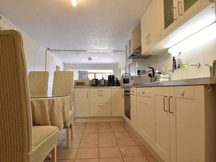 Location de vacances pour 4 personnes, avec piscine ainsi que jardin et terrasse à Chaumard - 4