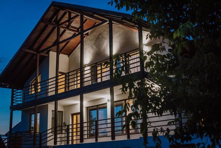 Gîte pour 2 personnes, avec vue ainsi que jardin et terrasse dans Mureș - 2