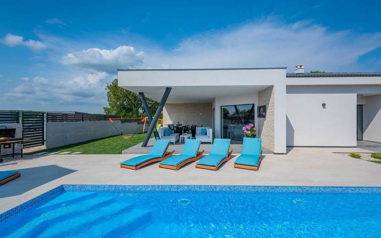 Villa Bambina mit beheiztem Pool in Marčana, Südküste Istrien