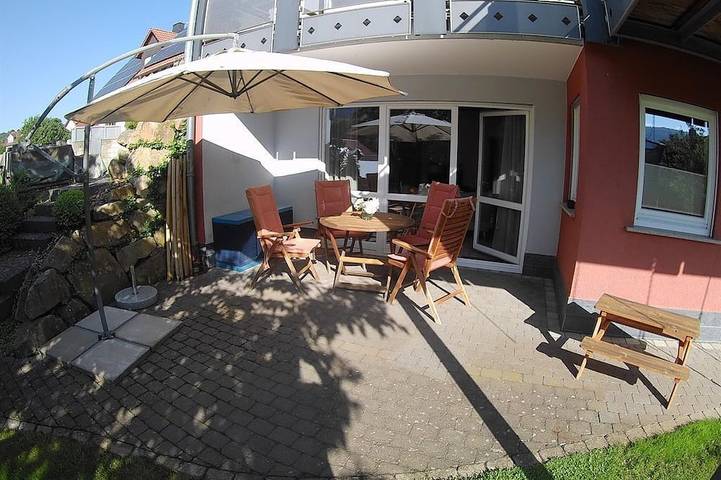 Ferienwohnung für 4 Personen, mit Terrasse und Garten in Ehrenberg (hessen) (Länder)