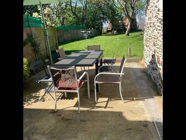 Location de vacances pour 6 personnes, avec jardin et terrasse à Lanouée - 3