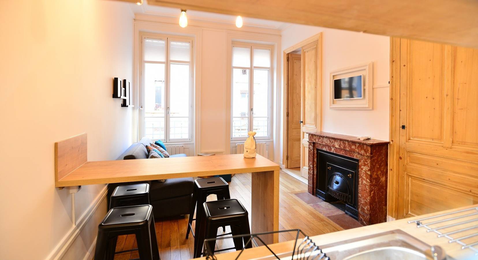 Geheel appartement, Lyon 7 vlak bij de Rhône: Comfortabel 1-slaapkamerappartement in Lyon, Lyon en omgeving