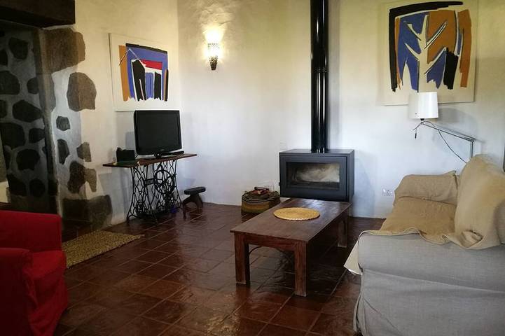 Gîte pour 4 personnes, avec jardin