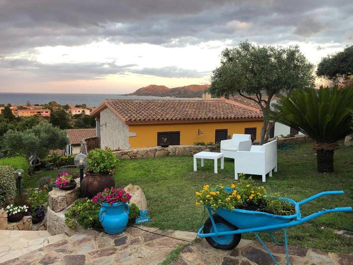 Ferienhaus für 4 Personen, mit Balkon und Terrasse sowie Garten und Ausblick