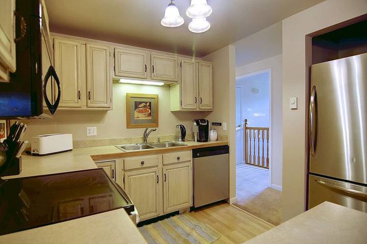 Vacation rental for 8 people, with hot tub and yard as well as terrace, with pets in Steamboat Springs