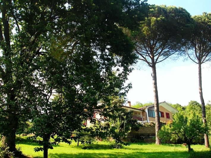 Location de vacances pour 17 personnes, avec piscine ainsi que jardin et terrasse à Bracciano - 4