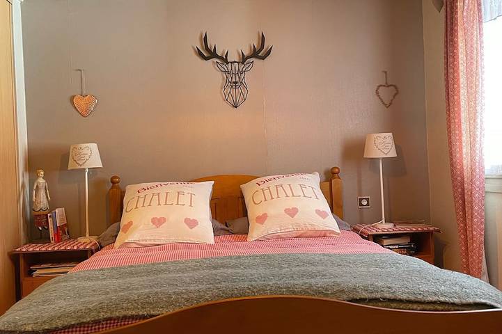 Chaleureux Chalet Cosy proche des pistes et départ de randonnées Classé 3*** 😊 in Bolquère, Parc naturel régional des Pyrénées catalanes