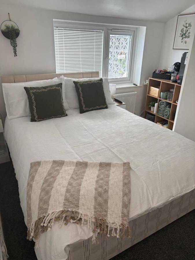 Maison d’hôte pour 2 personnes, avec terrasse et jardin, animaux acceptés à Poole - 4