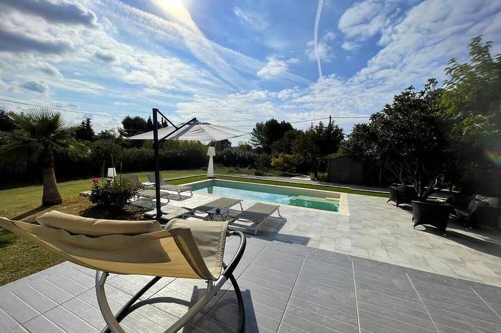 Maison de vacances pour 7 personnes, avec Jardin à Lambesc