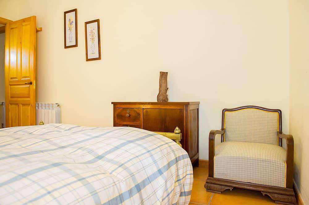 Gemütliches 3 Sterne Gewächshaus, Heizung, eigener Garten, Kaminofen in Cobreros, Zamora Provinz