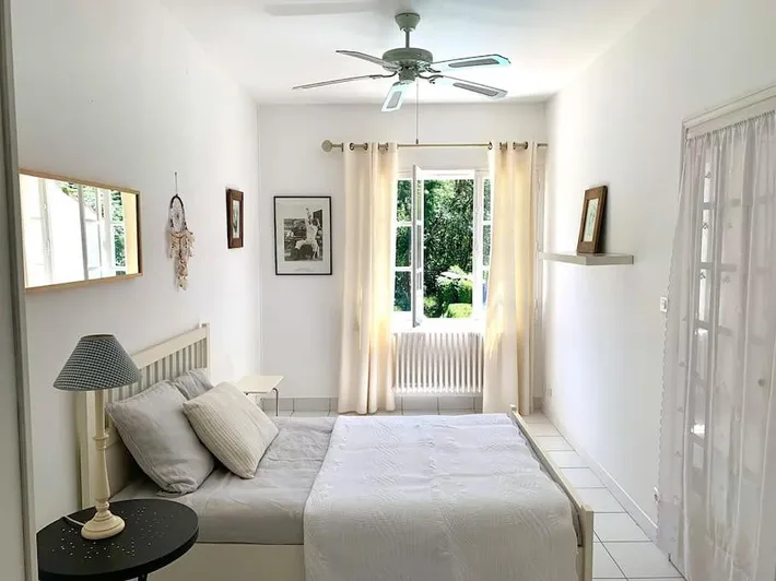 Ferienhaus für 8 Personen, mit Garten und Pool sowie Terrasse, mit Haustier - 1
