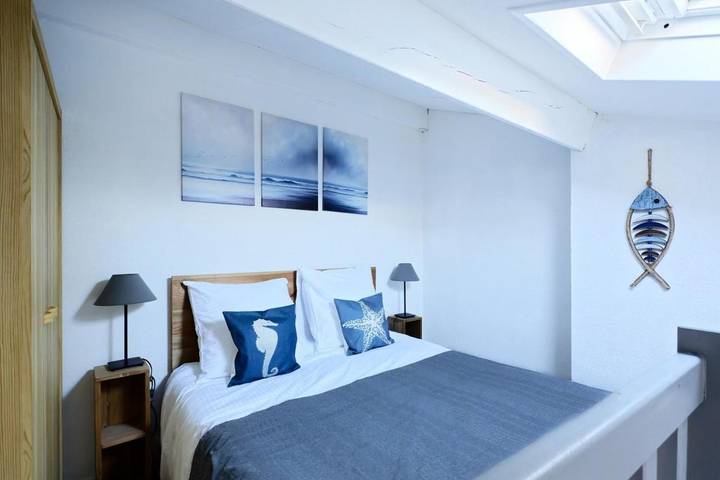 Location de vacances pour 3 personnes, avec vue ainsi que piscine et terrasse, animaux acceptés dans Plage de La Joselière - 2