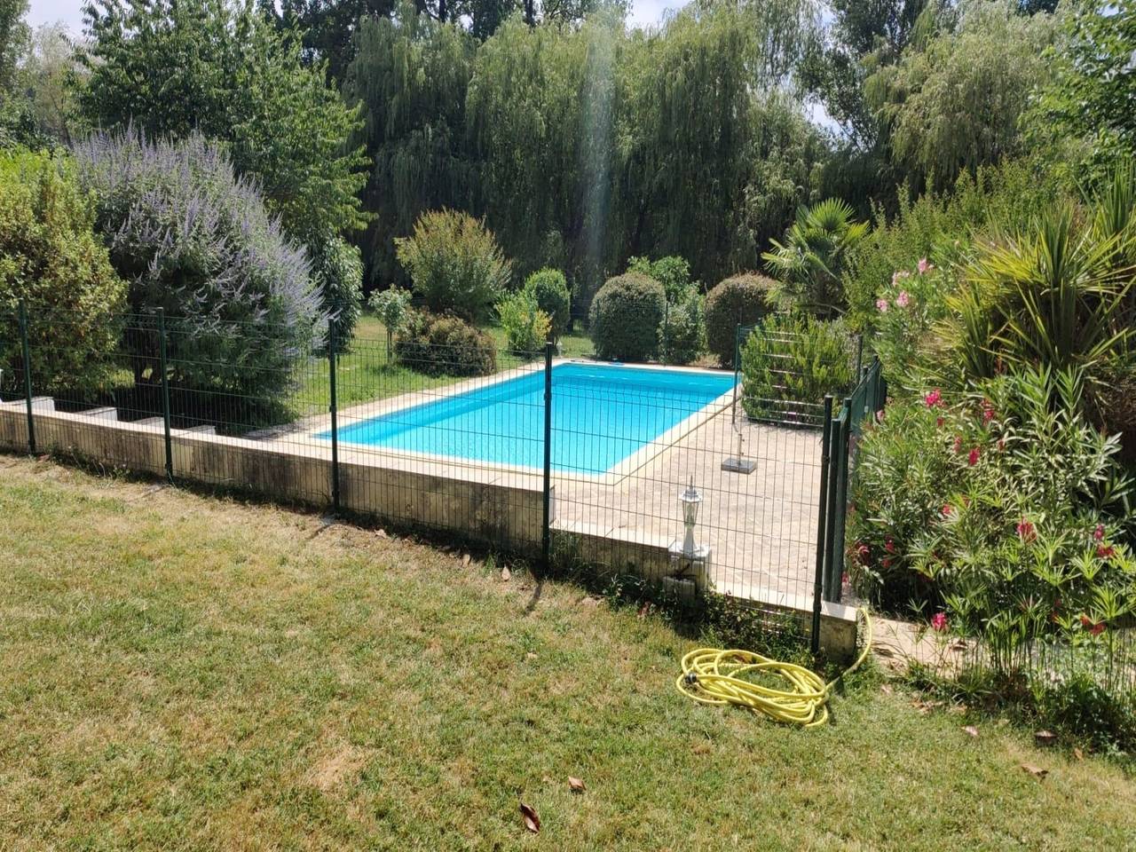 Charmant appartement dans un cadre français serein in Tournon-d'Agenais, Quercy
