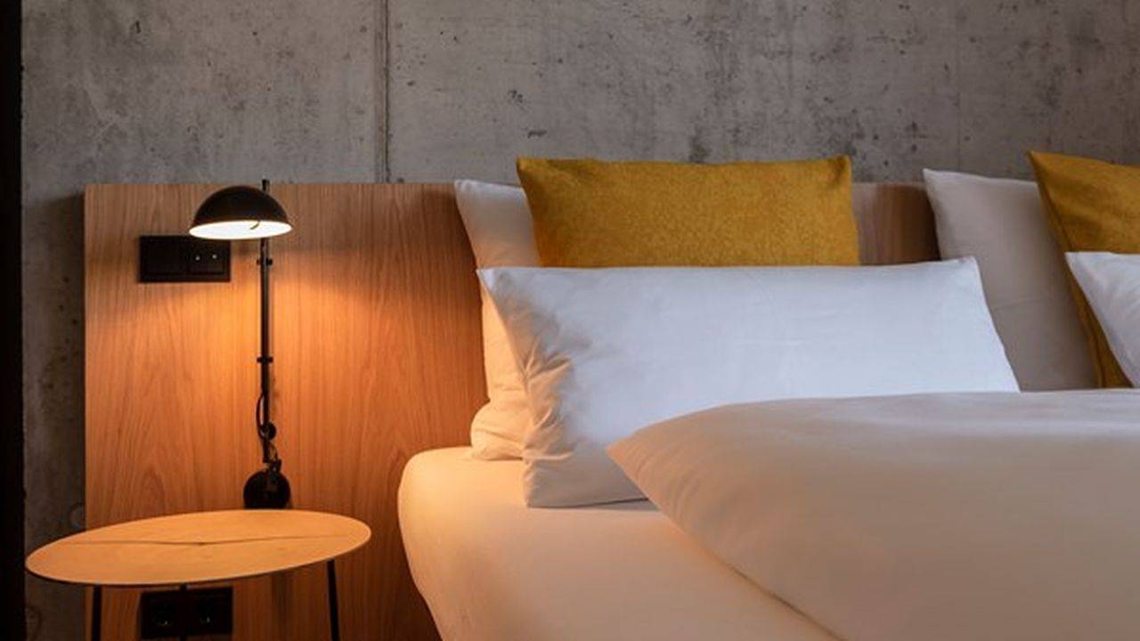 Ganze Ferienwohnung, Ferienwohnung für 2 Personen (25 m²) in Singen in Singen, Hegau