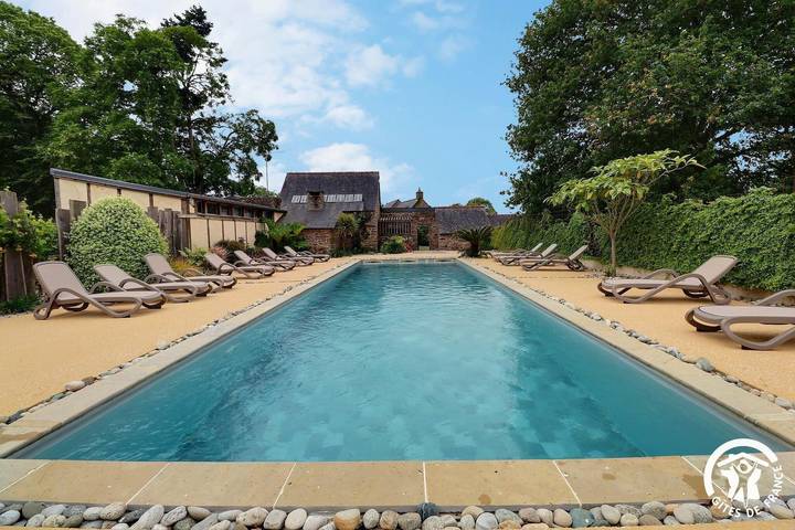 Gîte pour 6 personnes, avec piscine et jardin à Pipriac - 2