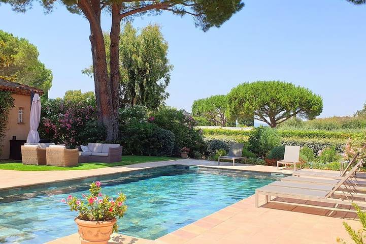 Ferienhaus für 8 Personen, mit Garten und Terrasse, mit Haustier in Saint-Tropez