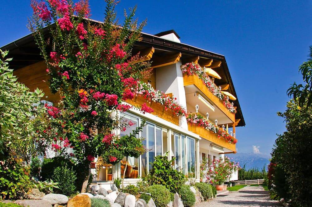 Ganze Wohnung, Gemütliche Ferienwohnung für 2 Personen - Residence Kronstein in Tisens in Tisens, Nonsberggruppe