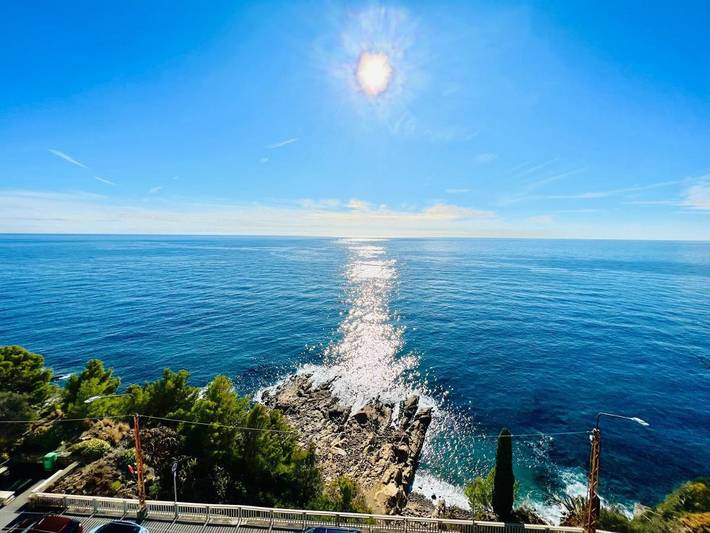 Appartamento per 5 persone, con Terrazza e Panorama a Comune di Ospedaletti