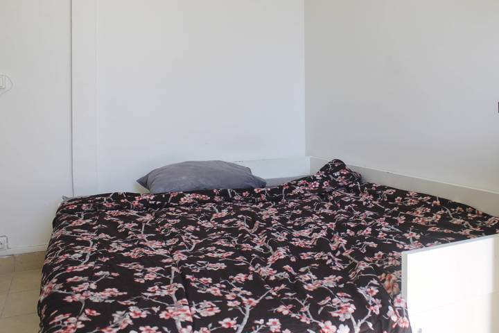 Studio pour 2 personnes, adapté aux familles dans Île de France - 4