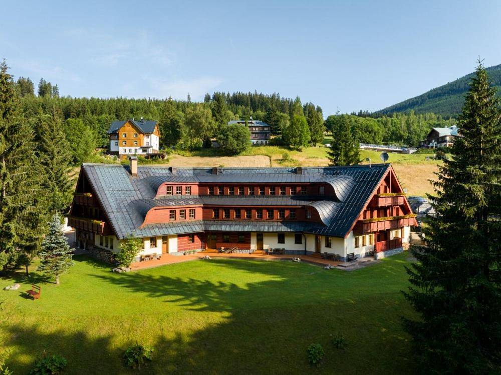 Aparthotel Pod Plání in Spindlermühle, Region Trautenau