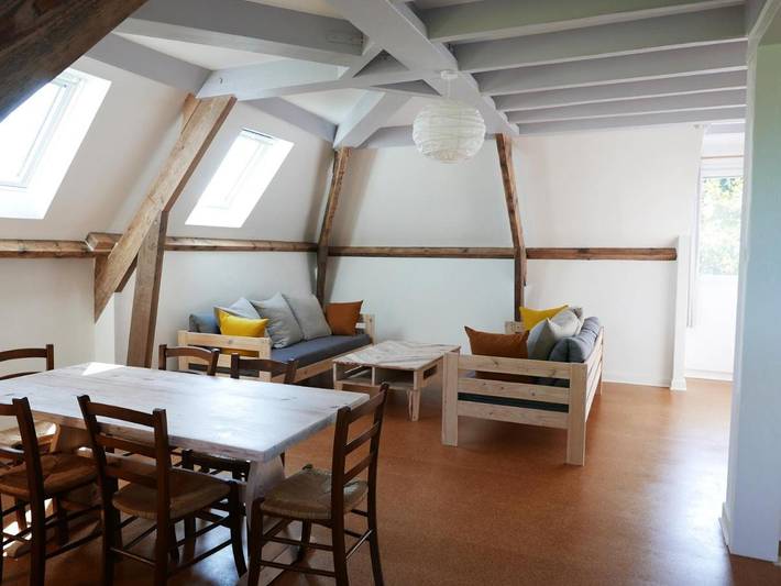 Gîte pour 6 personnes, avec vue ainsi que jardin et vue sur le lac, animaux acceptés à Piégut-Pluviers - 4