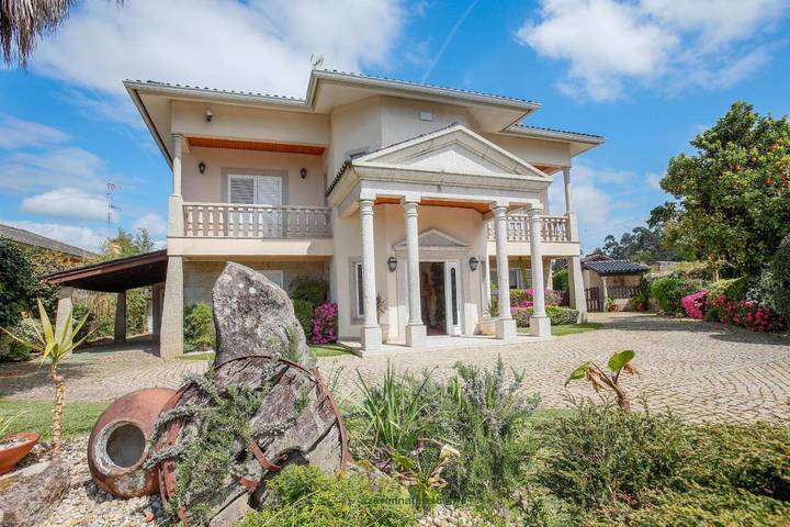 Casa rural para 20 personas, con Balcón y Jacuzzi además de Terraza y Jardín en Salceda de Caselas - 2