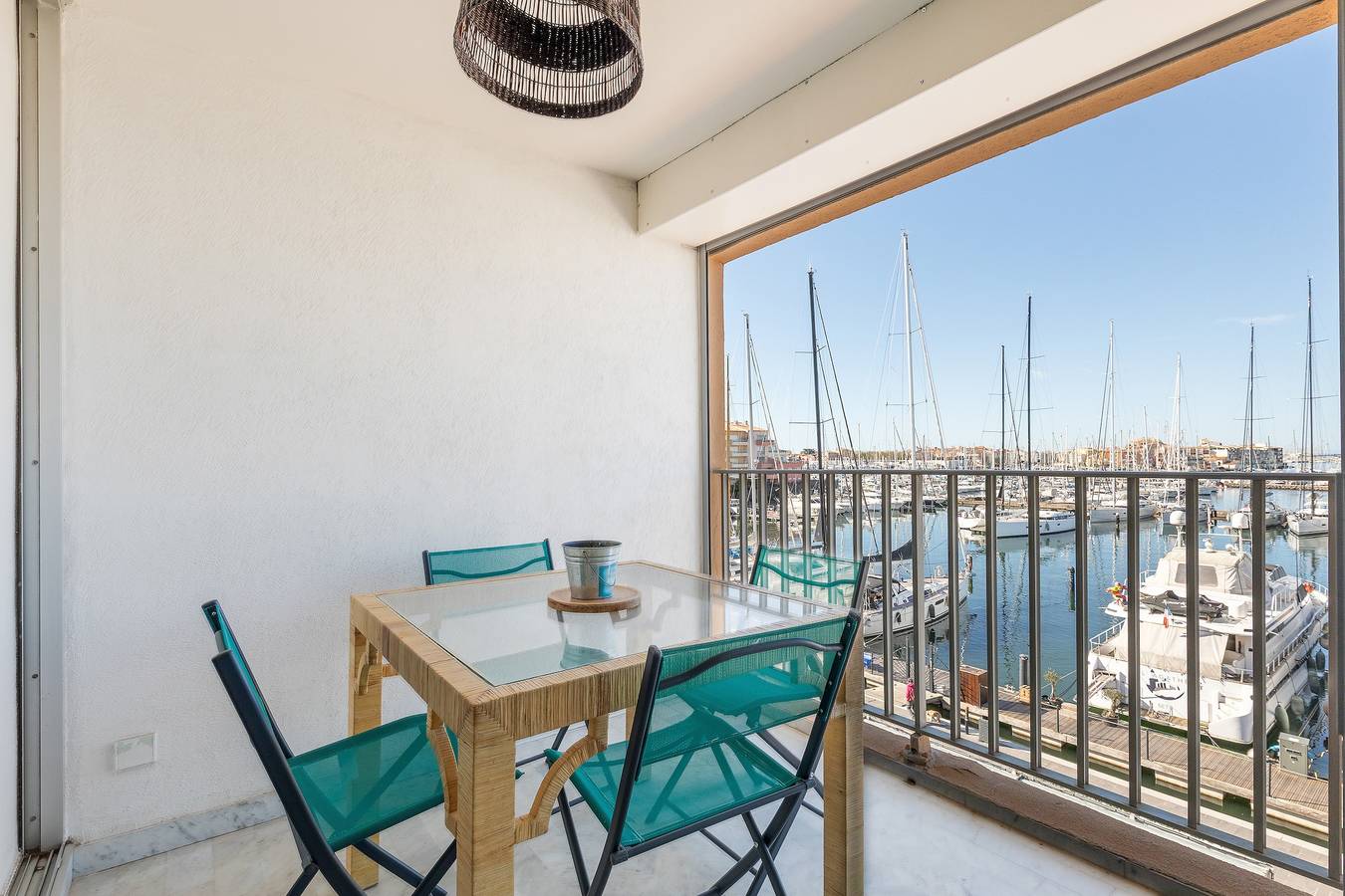Appartement entier, Cap Soleil - Vue port, proche de la plage in Cap d'Agde, Agde