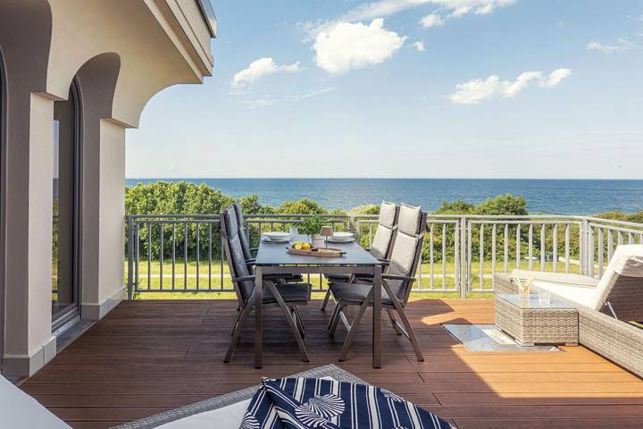 Ganze Wohnung, Villa Deichgraf We 19 Penthouse Wohnung mit Meerblick und Terrasse in Börgerende in Börgerende, Börgerende-Rethwisch