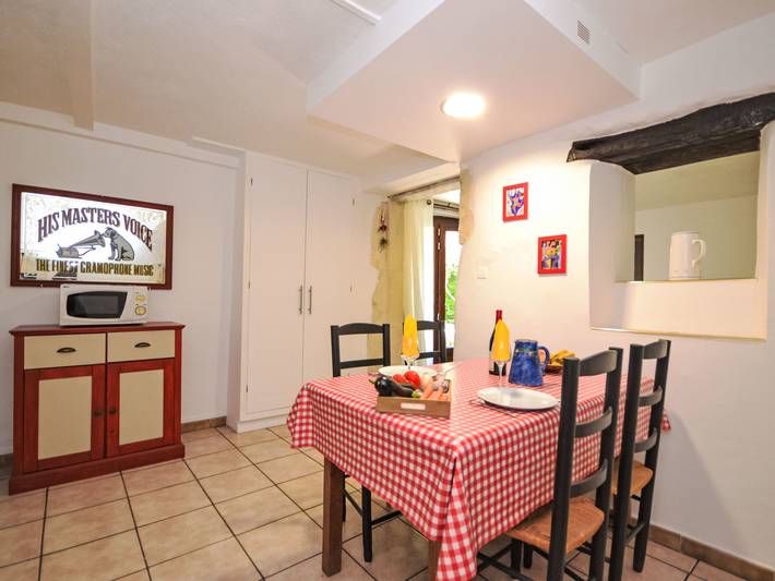 Ferienhaus für 2 Personen, mit Terrasse und Garten, mit Haustier in Rhone-Alpes - 3